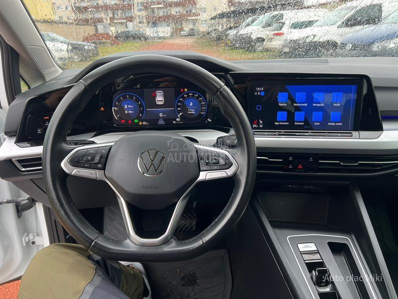 Volkswagen Golf 8 1.5 TGI