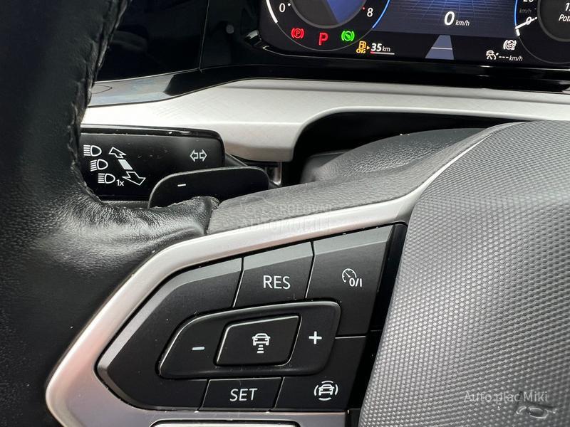 Volkswagen Golf 8 1.5 TGI