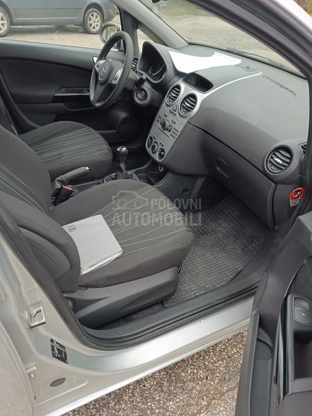 Opel Corsa D 1.2