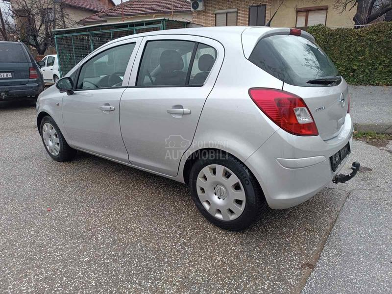 Opel Corsa D 1.2