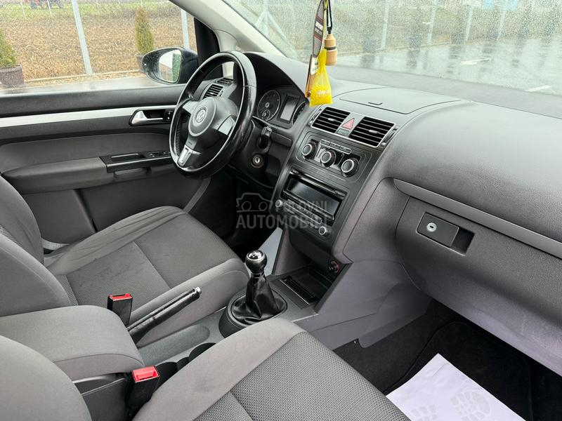 Volkswagen Touran 1.6TDI/REG 1 GOD