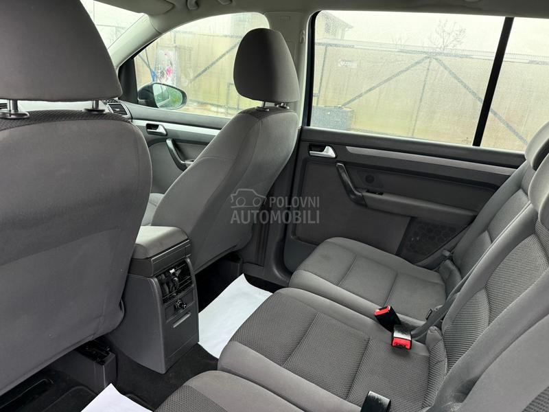 Volkswagen Touran 1.6TDI/REG 1 GOD