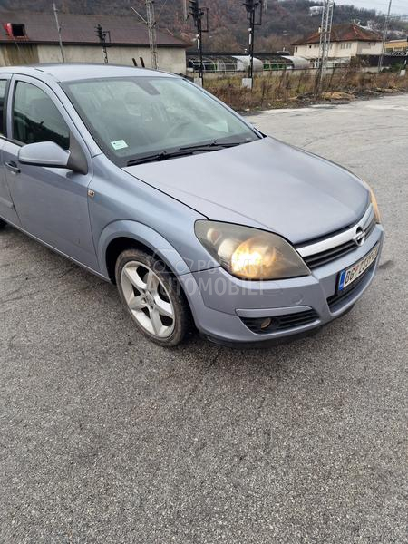 Opel Astra H 