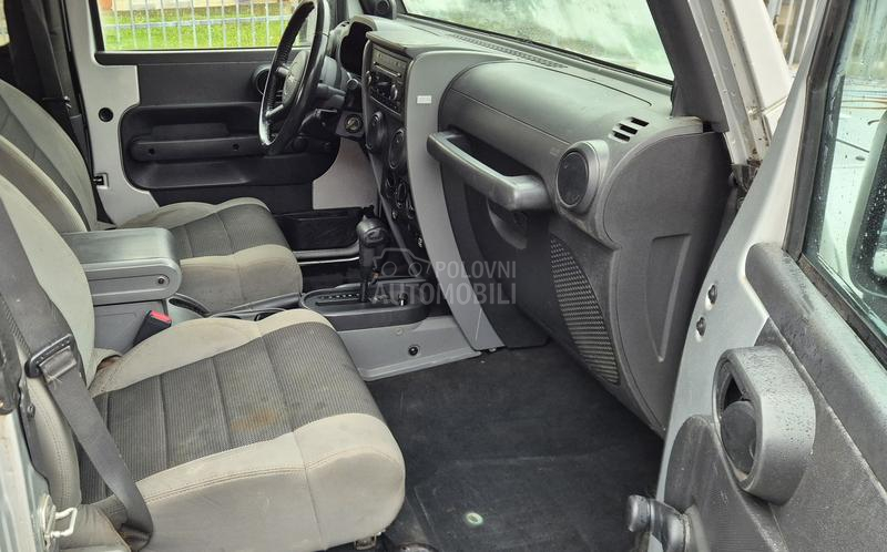 Jeep Wrangler 3.8 V6 SAHARA