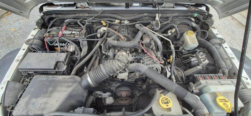 Jeep Wrangler 3.8 V6 SAHARA