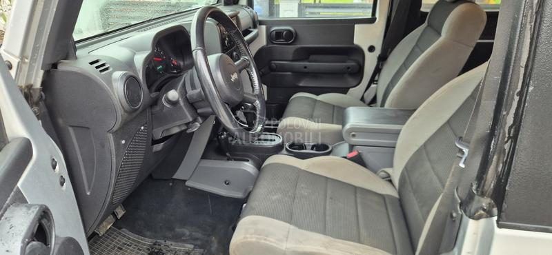 Jeep Wrangler 3.8 V6 SAHARA