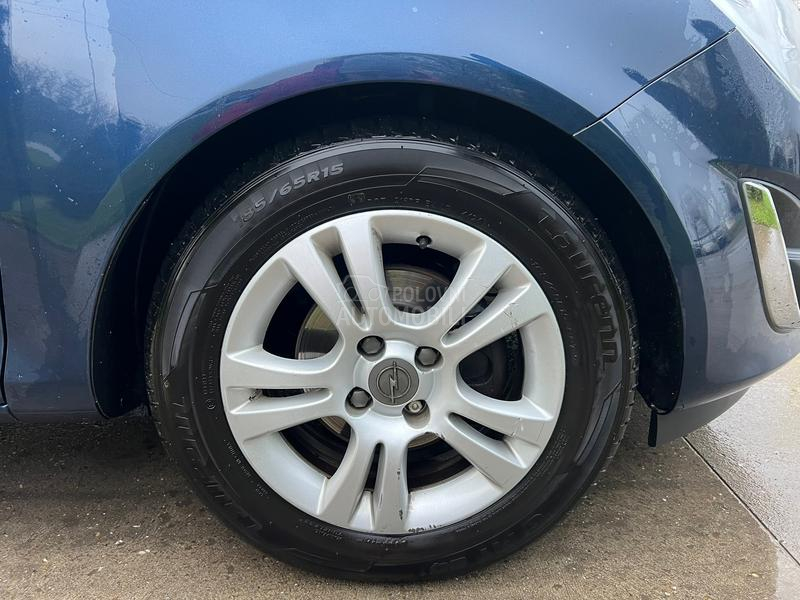 Opel Corsa D 1.3 MJET  FACELIFT