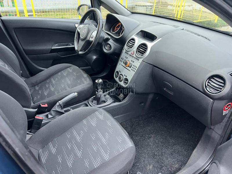 Opel Corsa D 1.3 MJET  FACELIFT