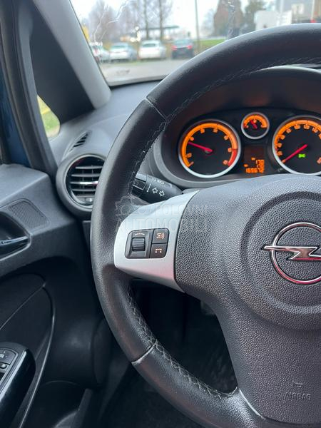 Opel Corsa D 1.3 MJET  FACELIFT