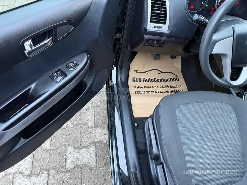 Hyundai i20 1.2 V.Ser.vis