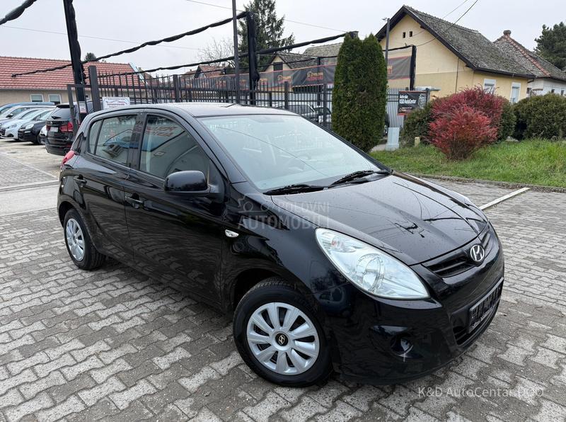 Hyundai i20 1.2 V.Ser.vis