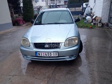 Hyundai Accent 