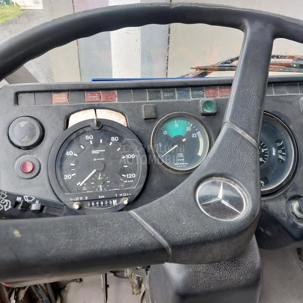 Mercedes Benz 1622