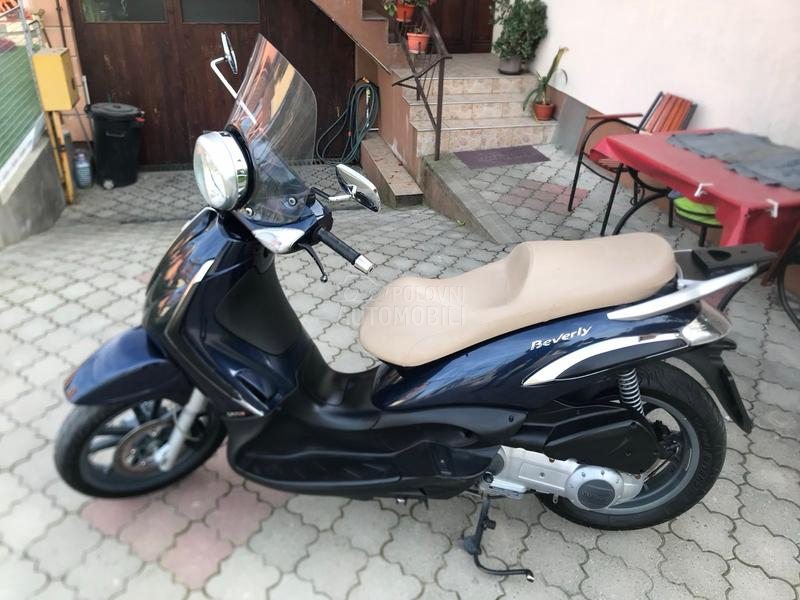 Piaggio Beverly 250