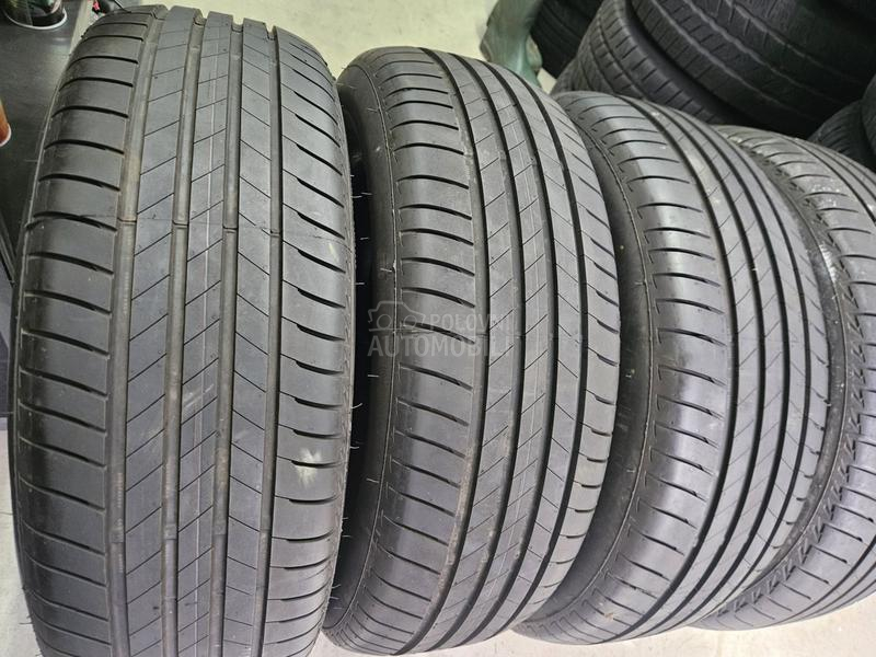 Michelin 215/60 R17 Letnja