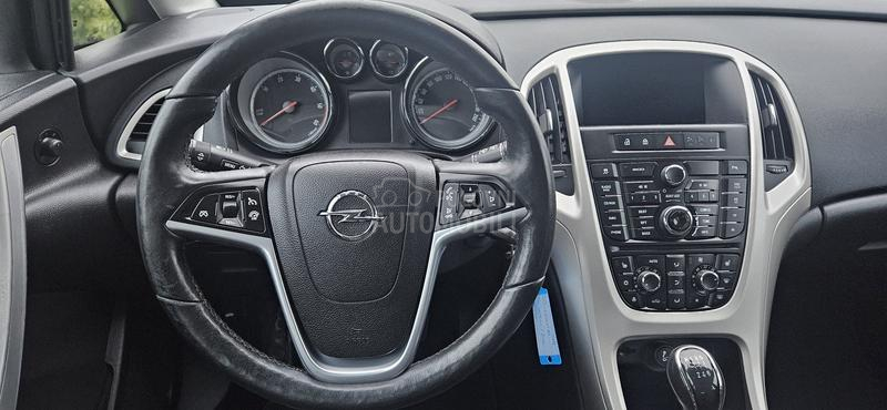 Opel Astra J 1.7cdti