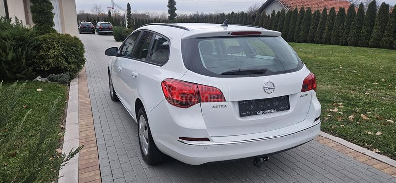 Opel Astra J 1.7cdti