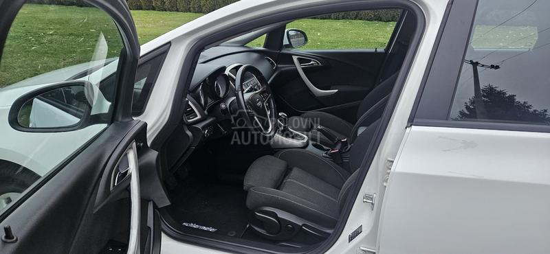 Opel Astra J 1.7cdti