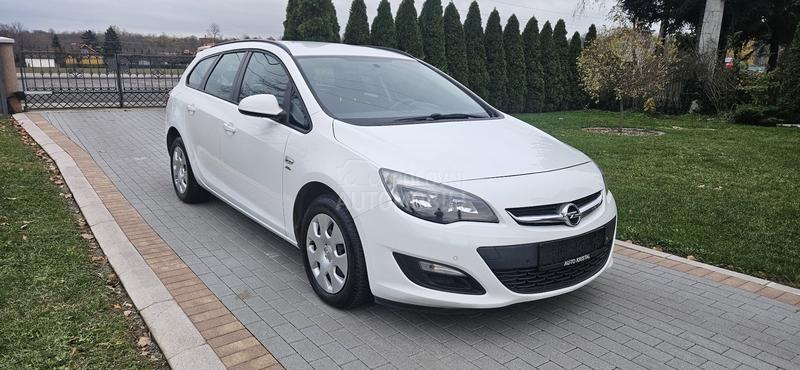 Opel Astra J 1.7cdti