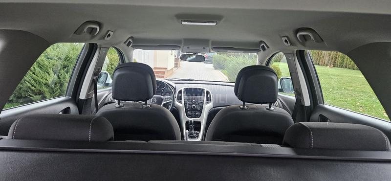 Opel Astra J 1.7cdti