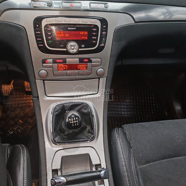 Ford S-Max 