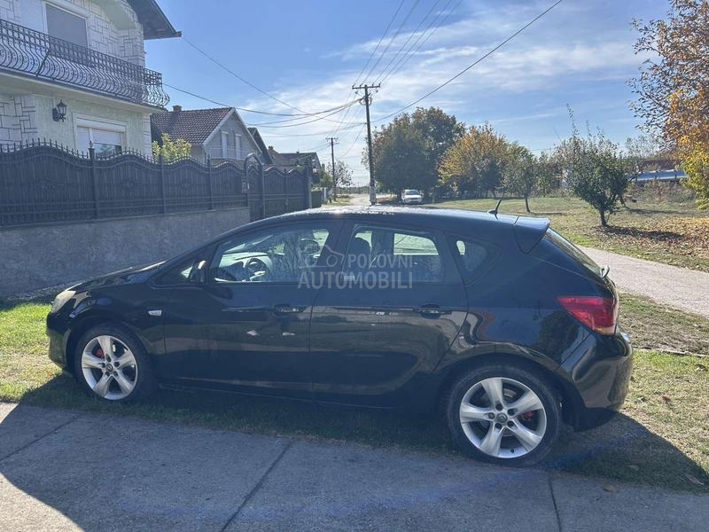 Opel Astra J 1.7 CDTI