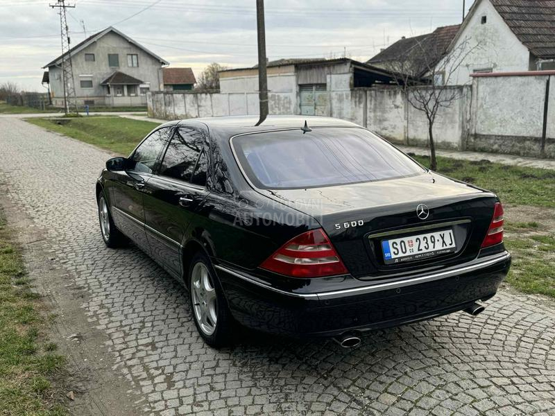 Mercedes Benz S 600 W220