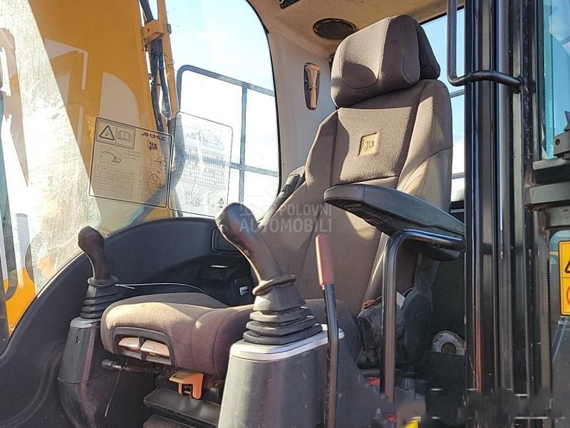 JCB 131 LC 4