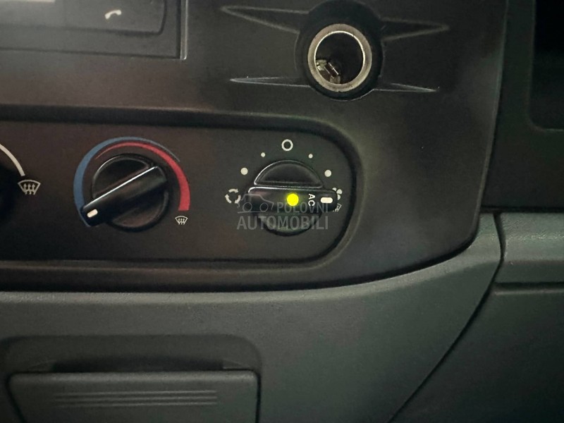 Ford Transit 300M TDCi Svajcarska