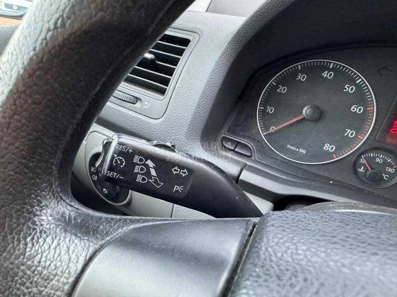 Volkswagen Golf 5 1,4B/PIin 55K w