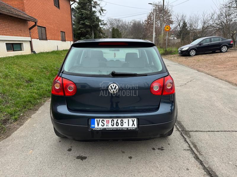 Volkswagen Golf 5 1,4B/PIin 55K w