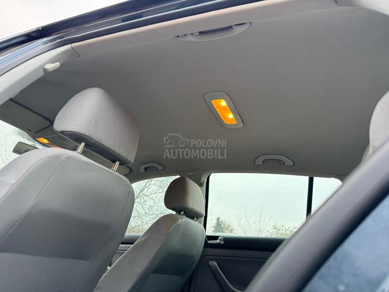 Volkswagen Golf 5 1,4B/PIin 55K w