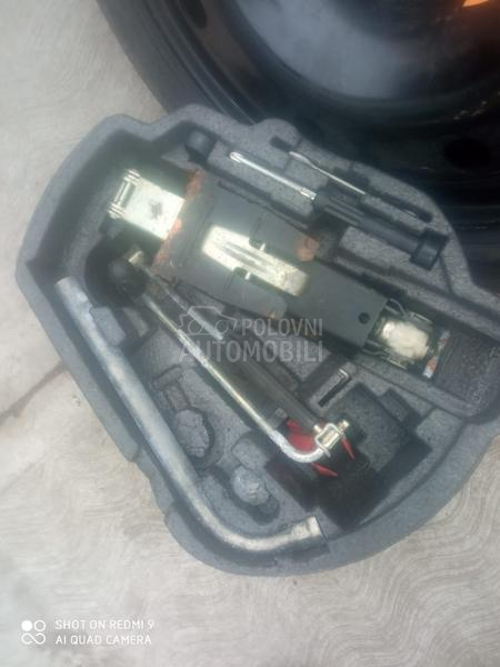 Set rezervnog točka