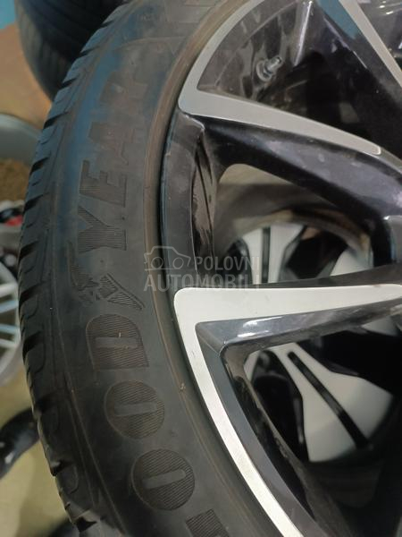 Goodyear 225/45 R18 Zimska