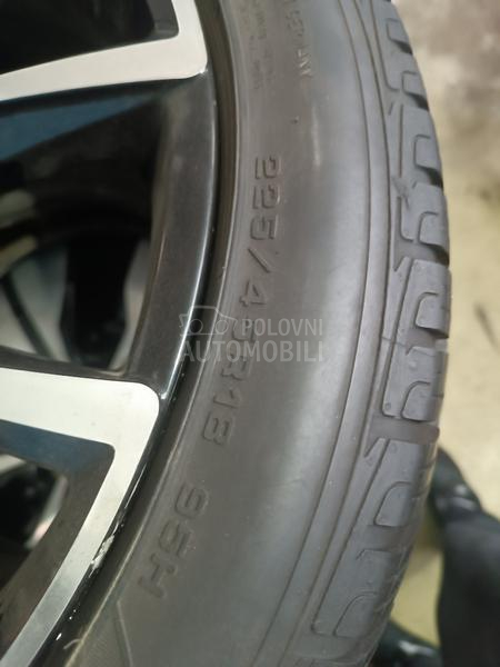 Goodyear 225/45 R18 Zimska