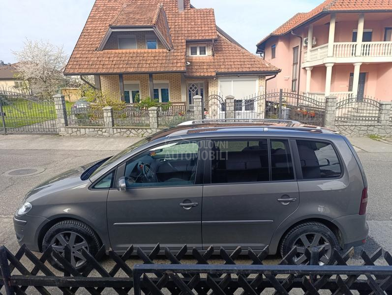Volkswagen Touran 1.4 TSI