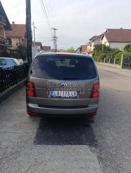 Volkswagen Touran 1.4 TSI