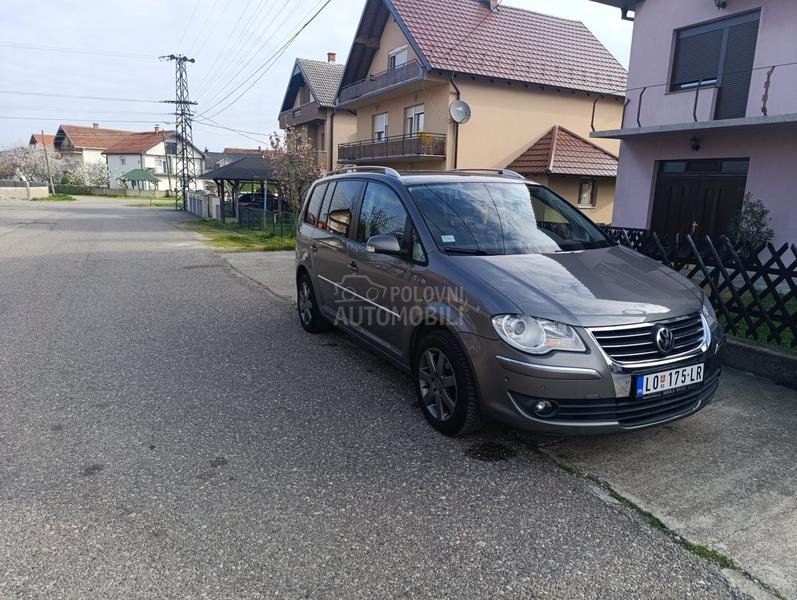 Volkswagen Touran 1.4 TSI