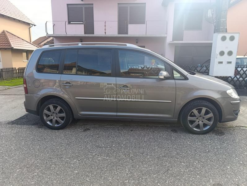 Volkswagen Touran 1.4 TSI