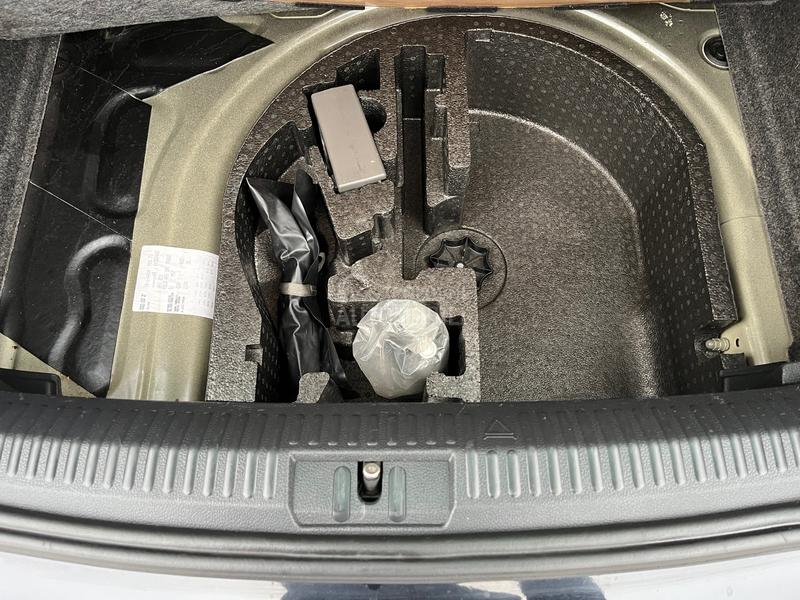 Volkswagen Polo 1.2 style