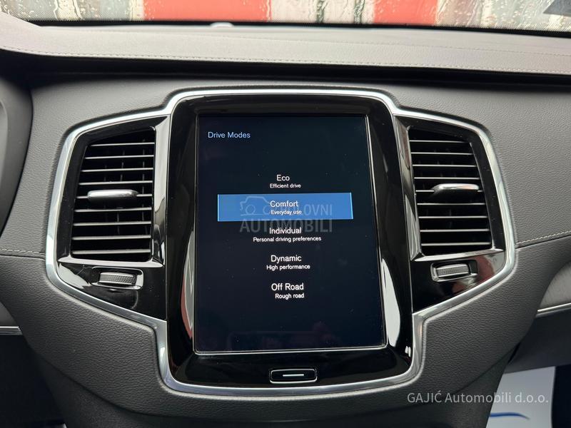 Volvo XC90 2.0d B5 INSCRIPTION