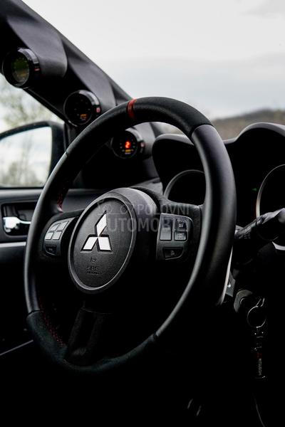 Mitsubishi Lancer Ralliart