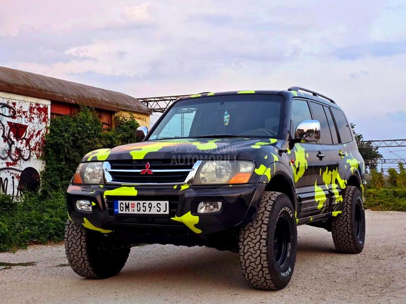 Mitsubishi Pajero 3.5 GDI