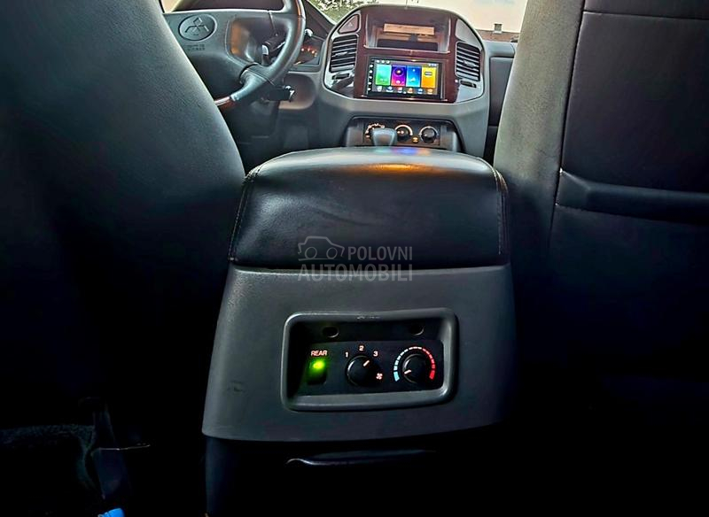 Mitsubishi Pajero 3.5 GDI