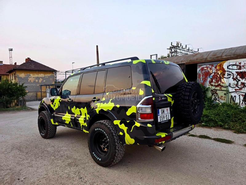 Mitsubishi Pajero 3.5 GDI