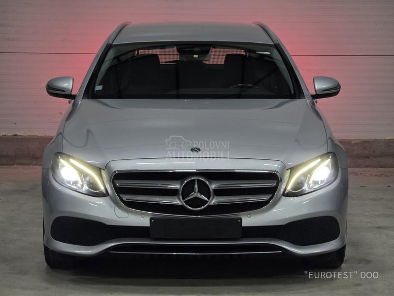 Mercedes Benz E 220 4 Matic