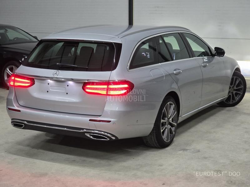 Mercedes Benz E 220 4 Matic