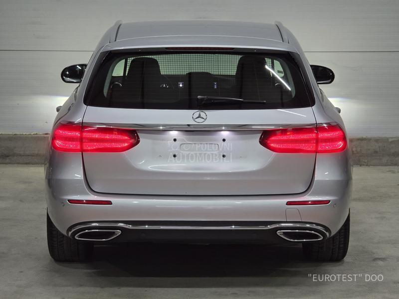 Mercedes Benz E 220 4 Matic