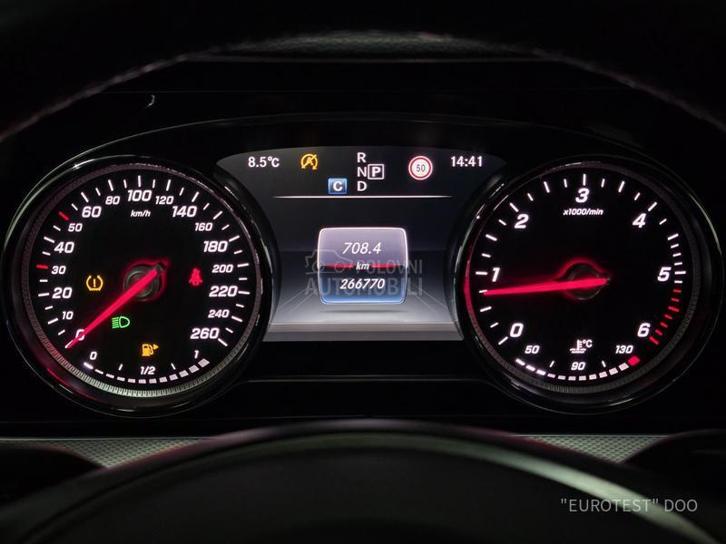 Mercedes Benz E 220 4 Matic