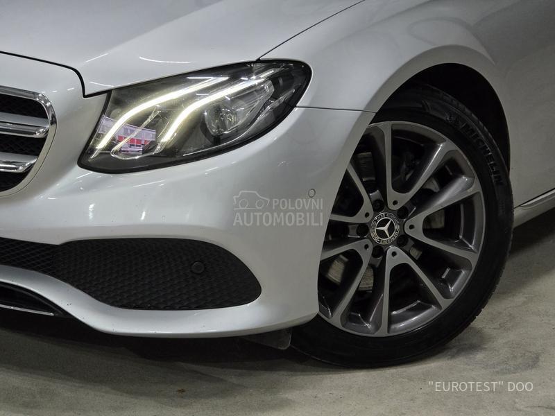 Mercedes Benz E 220 4 Matic